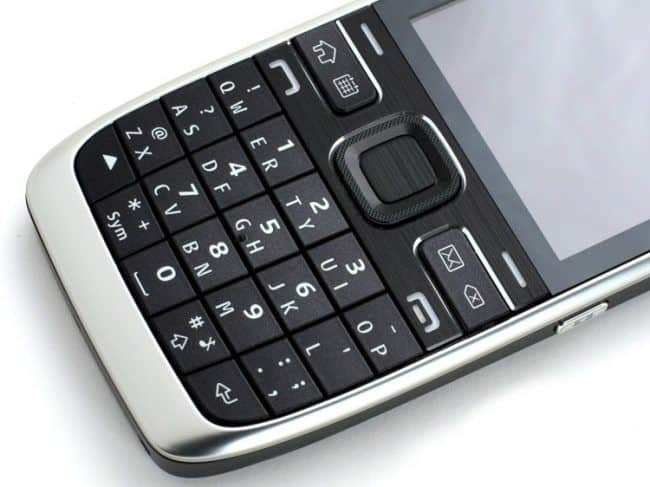 Nokia e52 как освободить память