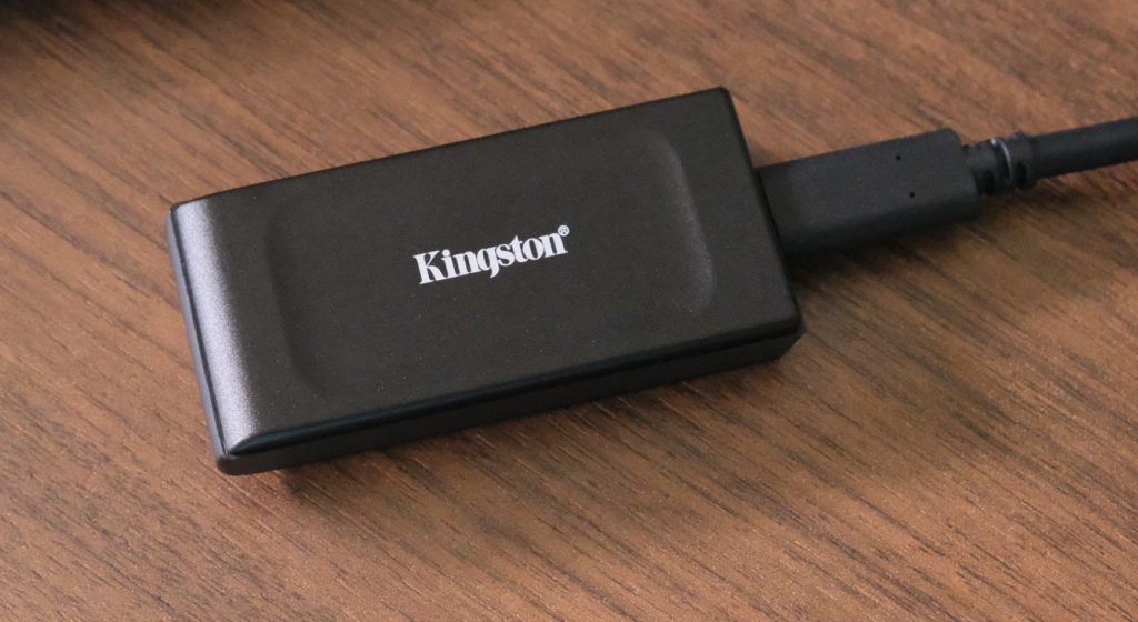 Kingston XS1000 2TB 6 Kingston XS1000 2TB