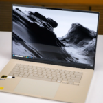 Asus Zenbook A16